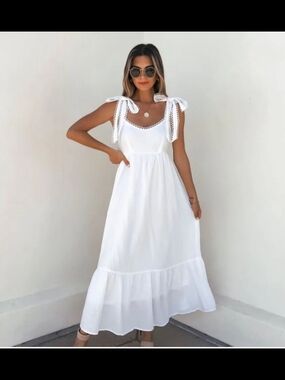 MINE White Scalloped Tie-Shoulder Maxi Dress